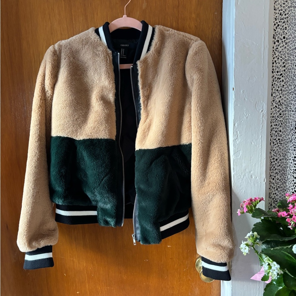 Forever 21 varsity jacket / size M